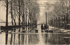 Carte postale ancienne Inondations de Janvier 1910 - Quai Debilly
                                                                     à Paris 16e
                                