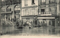 Inondations 1910 Paris Place Saint-Michel Debarcadere