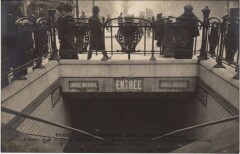 Inondations 1910 Paris Station du metropolitaine