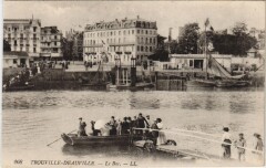 Trouville Deauville - Le Bac à Deauville