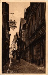 Lisieux Rue aux Fevres Ier Salamandre à Lisieux