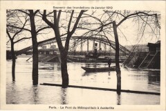 Inondations 1910 Paris Pont du Metropolitain a Austerlitz