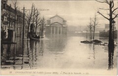 Carte postale ancienne Inondations de Paris (Janvier 1910) - Place de la Nativité
                                                                     à Paris 12e
                                