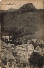 L'Auvergne-Mont-Dore-Vue sur le Capucin à Mont-Dore