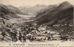 Le Mont-Dore-Panorama vu sur la Route de Clermont à Mont-Dore