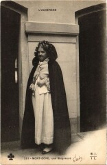 Le Mont-Dore - une Baigneuse à Mont-Dore