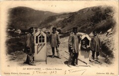 Le Mont-Dore - Chaises a Porteurs à Mont-Dore