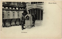 Le Mont-Dore - Porteurs à Mont-Dore