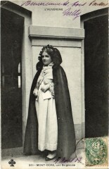 Le Mont-Dore - une Baigneuse à Mont-Dore