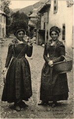 Auvergnates et Filleuse -
													63 Puy de Dôme
												
