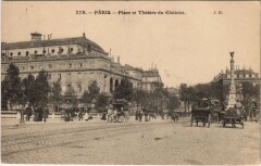 Paris 1e Place et Theatre du Chatelet à Paris 1er