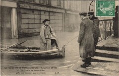 Inondations 1910 Paris Maison-Alfort un Vicaire
