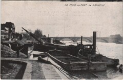 La seine au Pont de Grenelle à Paris 15e