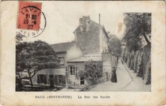 Carte postale ancienne Montmartre - La Rue des Saules
                                                                     à Paris 18e
                                