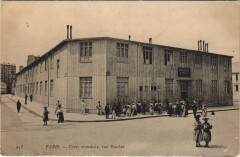 Cours secondaire, rue Bouchut à Paris 15e