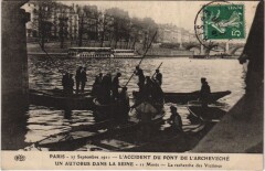 Paris 1911 Accident du Pont de l'Archeveche autobus dans la seine