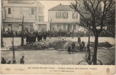 Paris Les Zeppelins sur Paris Voute du Metropolitain