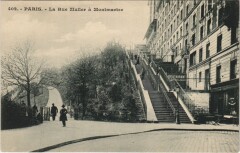 La Rue Muller à Montmartre à Paris 18e