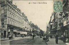 Paris 7e Rue de Sevres à Paris 7e