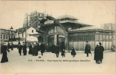Paris 12e Station du Métropolitain Bastille à Paris 12e