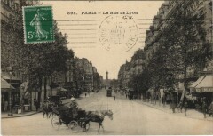 Paris 12e Rue de Lyon à Paris 12e