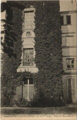 Vieille tour existant dans un parc privé - Rue de l'Assomption -
																					75016 Paris 16e
																			