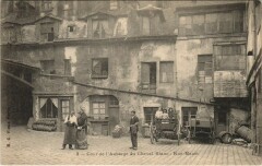 Paris 6e Rue Mazet Cour de l'Auberge du Cheval Blanc à Paris 6e