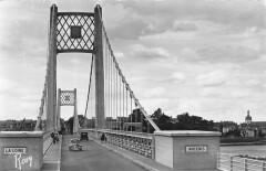 Ancenis - Le Nouveau Pont Suspendu - Pris De Lire -
													44 Loire Atlantique
												