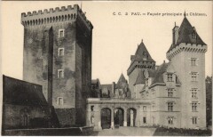 Pau - Facade principale du Chateau à Pau