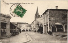 Monsegur Un Coin de la Place