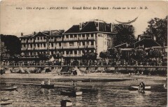 Arcachon-Grand Hotel de France-FAcade sur la mer à Arcachon
