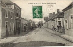 Clefs - Route de la Fleche