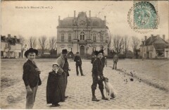 Mairie de la Menitre