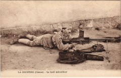 La Courtine Le fusil mitrailleur France à La Courtine