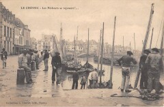 Le Croisic - Les Pecheurs Se Reposent au Croisic