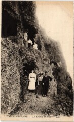 Saint-Nectaire - Les Grottes de Jonas à Saint-Nectaire