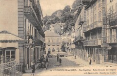 Plombieres Les Bains - Rue Stanislas - Bains Romains Et Tempere à Plombières-les-Bains