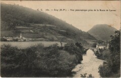 Licq Vue panoramique prise de la Route France