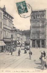 Epinal - La Rue De L'Hotel De Ville à Épinal