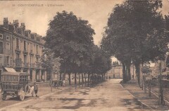 Contrexeville - L'Esplanade à Contrexéville