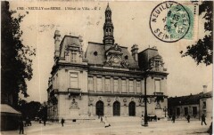 Neuilly-sur-Seine L'Hotel de Ville à Neuilly-sur-Seine