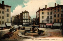 Lyon-Vaise - Placede la Pyramide