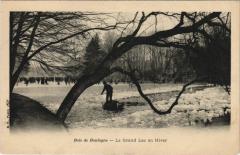 Bois de Boulogne - Le Grand Lac en Hiver à Paris 16e