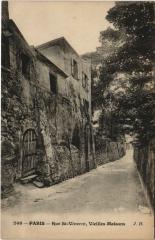 Carte postale ancienne Rue Saint-Vincent - Vieilles Maisons
                                                                     à Paris 18e
                                