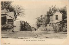 Rue de la Bonne à Montmartre à Paris 18e