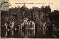 Carte postale ancienne Bois de Boulogne - La Cascade
                                                                     à Paris 16e
                                