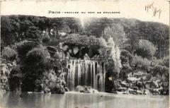 Cascade du Bois de Boulogne à Paris 16e