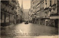 Paris 5e-Inondé-La place Maubert -
																					75005 Paris 5e
																			