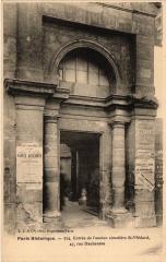 Paris 5e-Entrée de l'ancien cimetiére Saint-Médard à Paris 5e