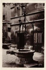 Paris 5e-Musée de Cluny-Le vieux puits à Paris 5e
